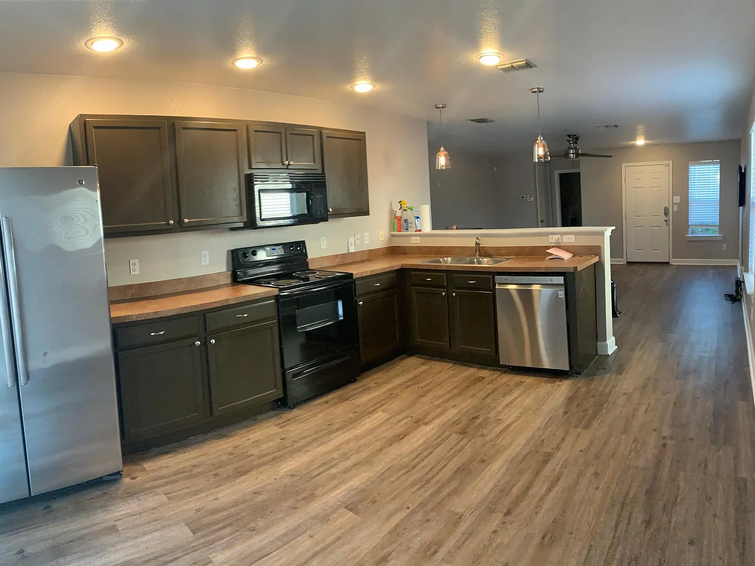 5434 Harefield Dr — Photo 3
