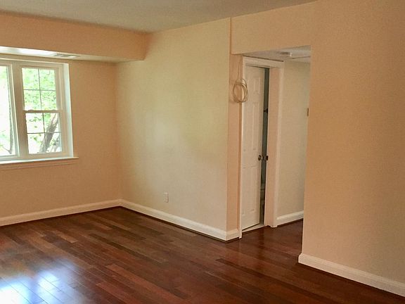 3rd image of 1309 N Ode St APT 514