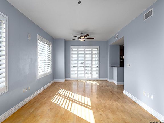 5th image of 215 N CENTER ST #706