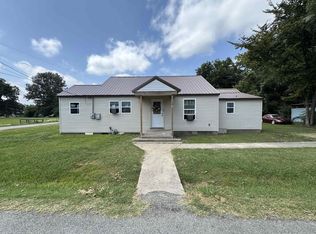 487 S Garfield Ave, Piggott, AR 72454