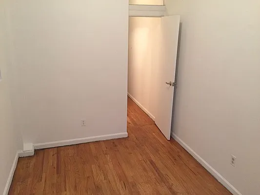 Rented by Sky Management | media 85