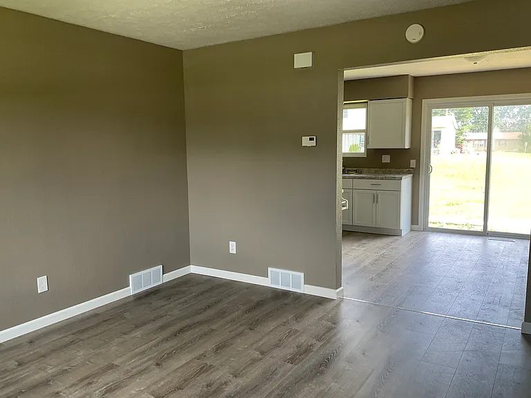 1841 Lakeview Dr #1 — Photo 8
