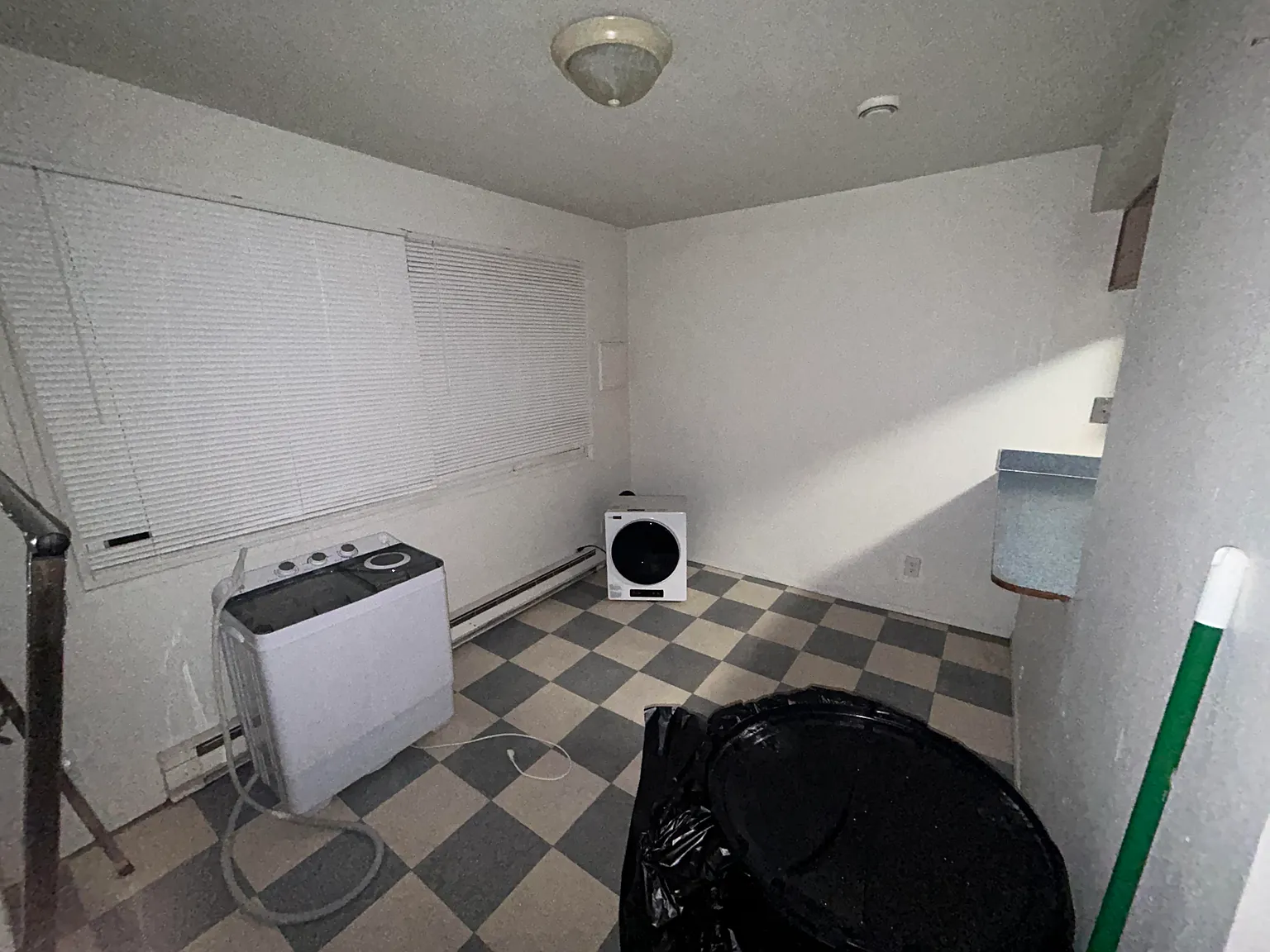 Bebe's 4-Plex — Photo 3