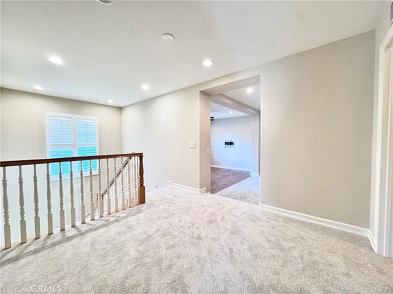 17 Pamela Way — Photo 14