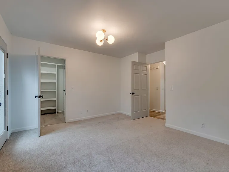 102 Villa View Ct — Photo 21
