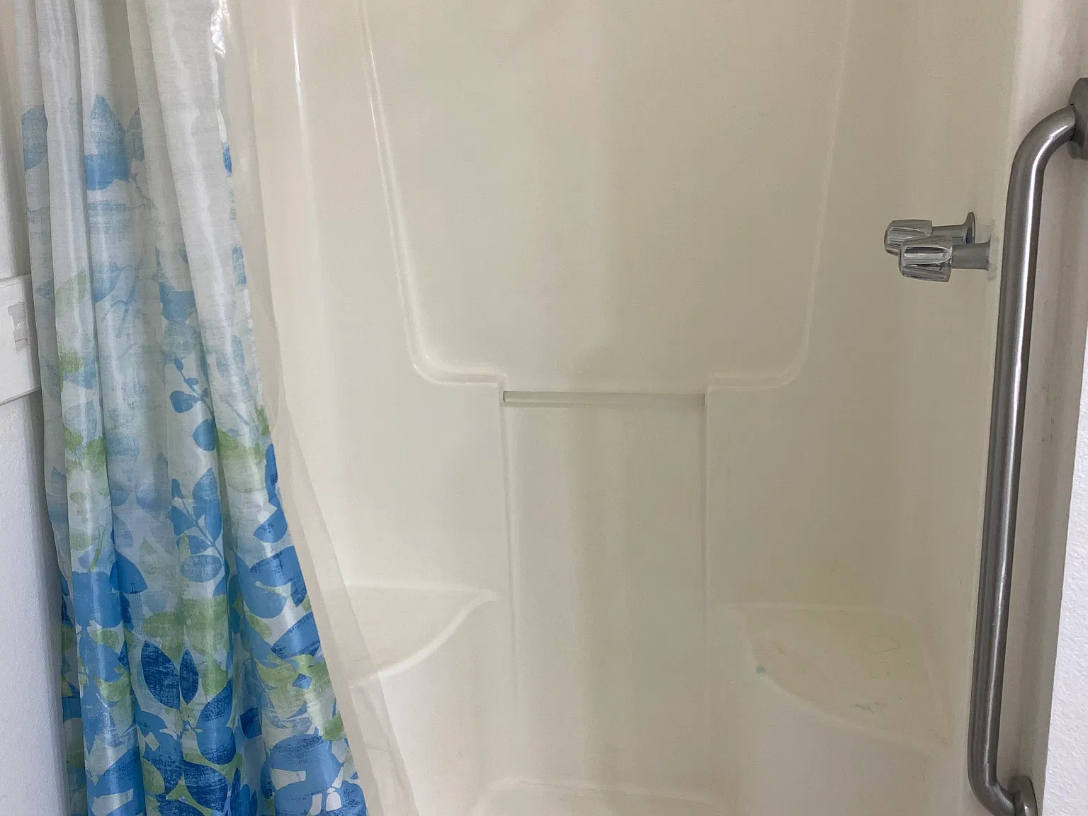 1 bed, $800 — Photo 4