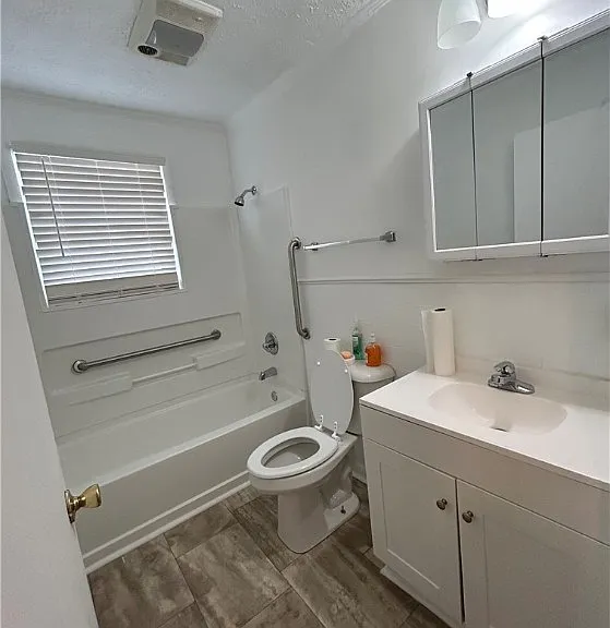 503 E 6th Ave — Photo 8