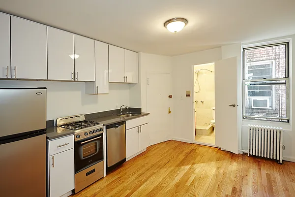 Rented by Gatsby Enterprises, LLC | media 9