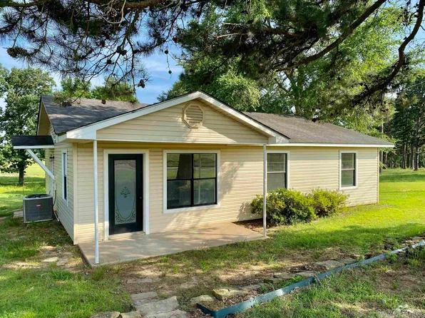332 County Road 3309, Clarksville, AR 72830