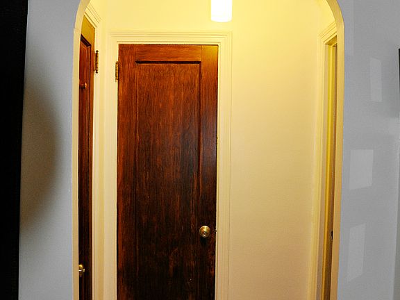 4th image of 117-01 Park Ln APT D2j