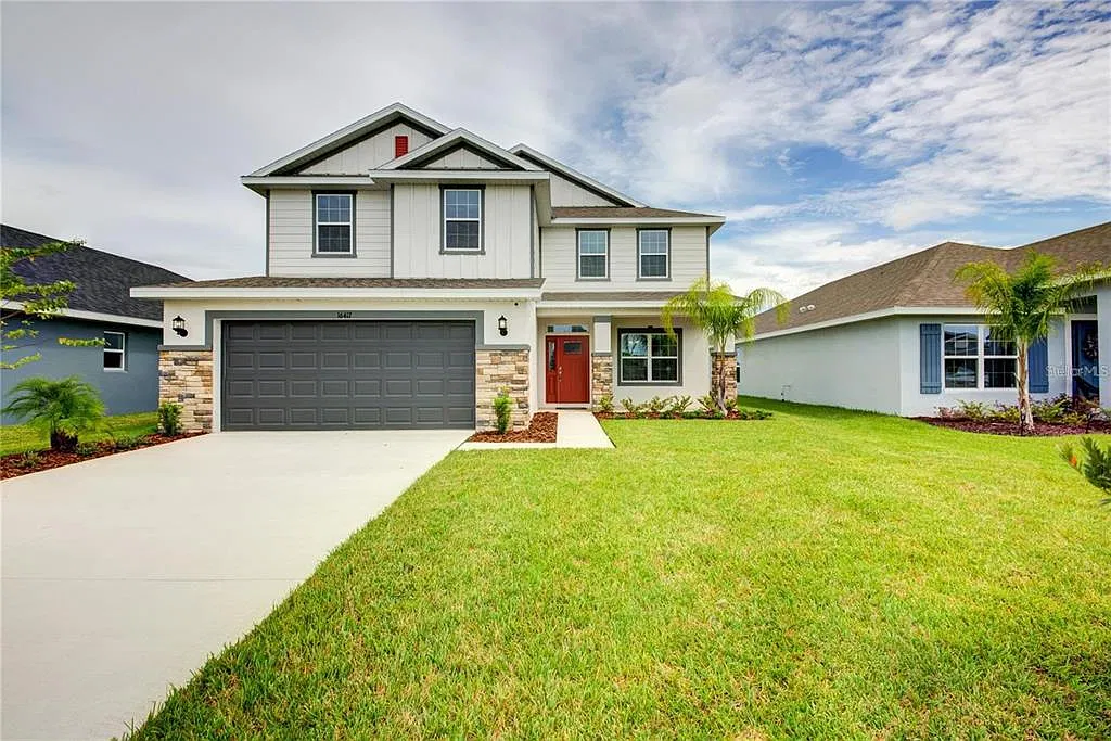 5 bed, 3.5 bath, 2705 sqft, $3,150 — Photo 1