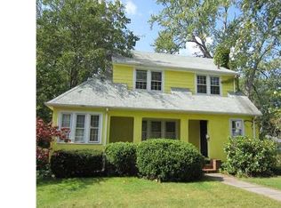 43 Newport Ave, West Hartford, CT 06107