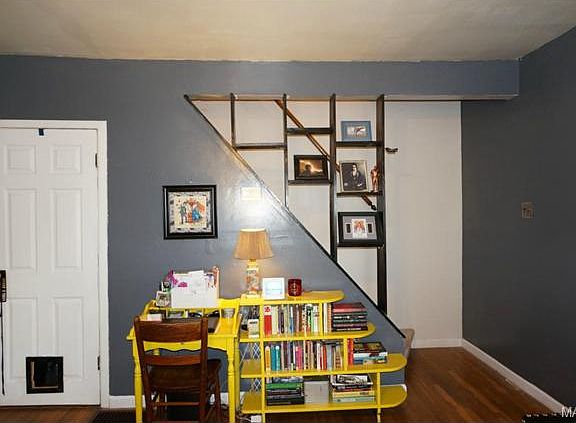 4th image of 7069 Bancroft Ave