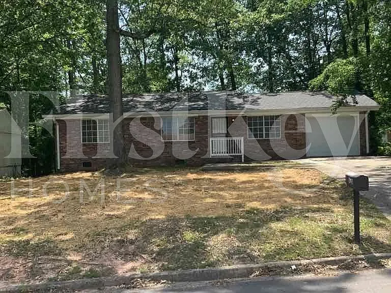 6620 Leisure Trl — Photo 1