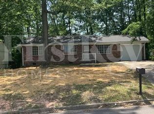 6620 Leisure Trl, Atlanta, GA 30349