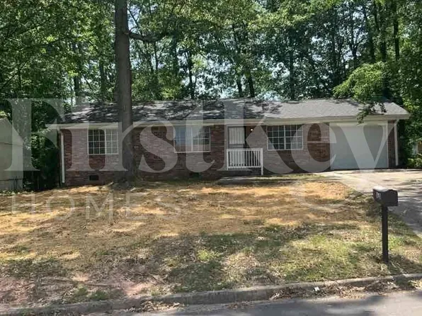 6620 Leisure Trl, Atlanta, GA 30349