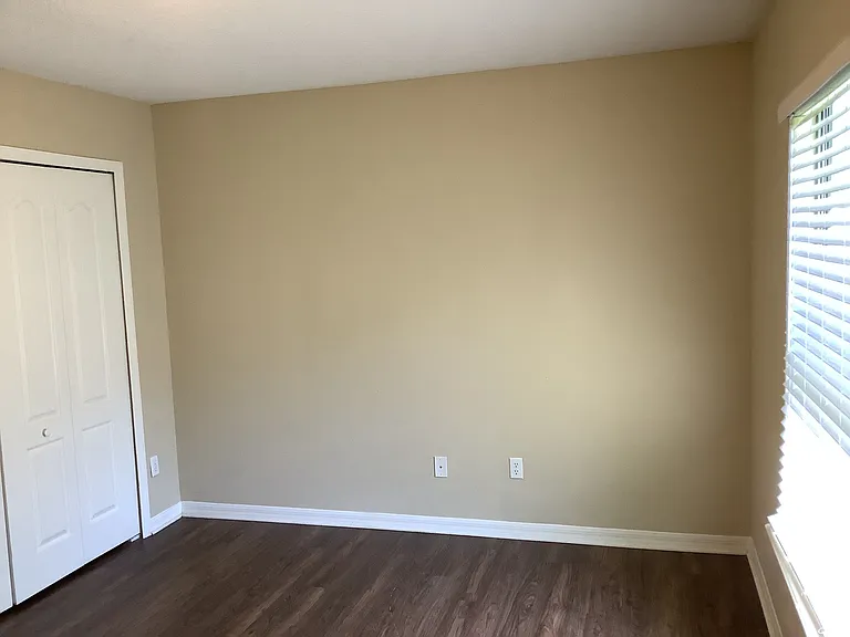 376 Johns Creek Pkwy — Photo 15
