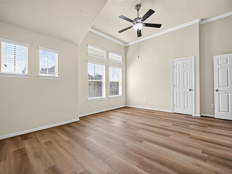 2707 Shadybrook Meadow Dr — Photo 30
