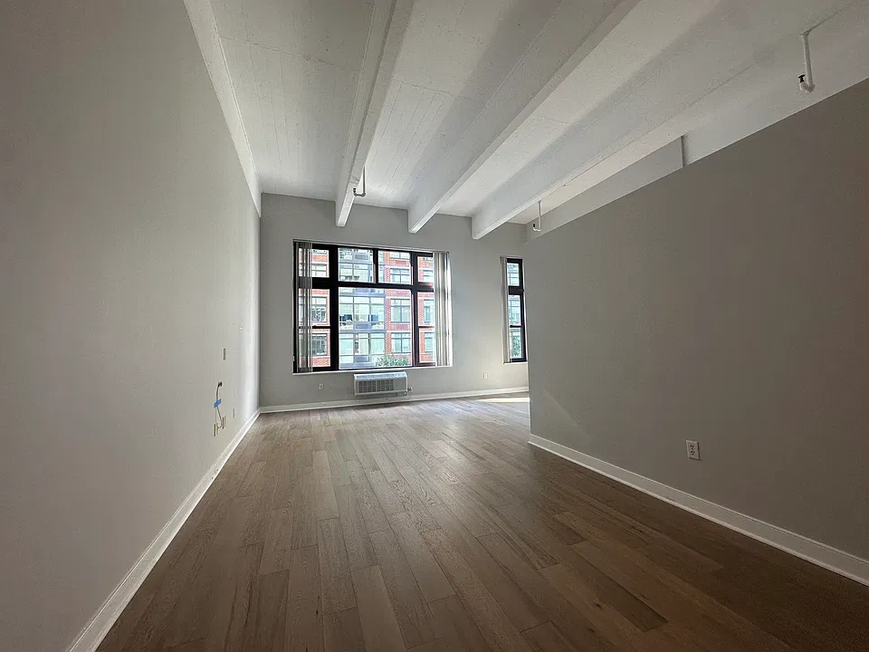 1500 Hudson St #2O