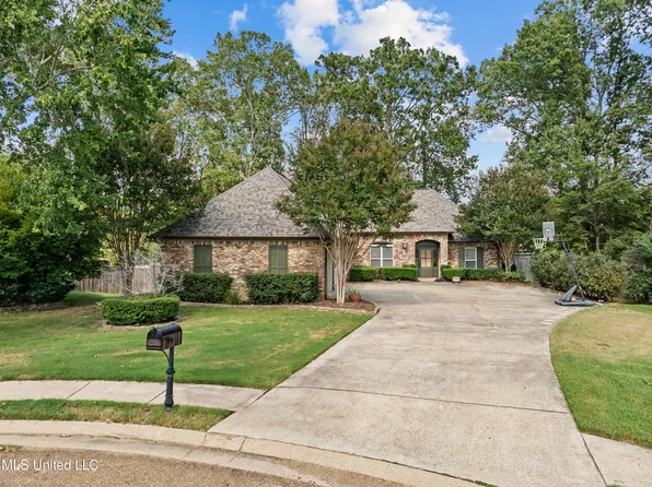 114 Persimmon Pl, Madison, MS 39110