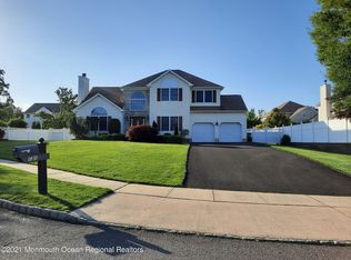 138 Toshi Ct, Toms River, NJ 08753