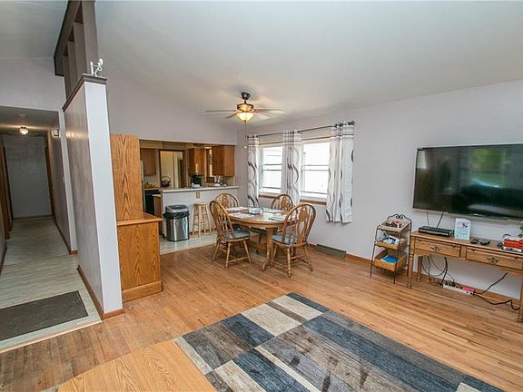 5th image of 2342 Lynnwood Dr