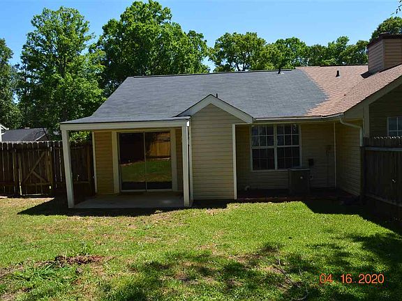 5th image of 324 Somerset Dr