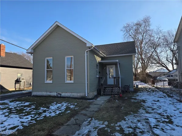 248 Gray St, Zanesville, OH 43701