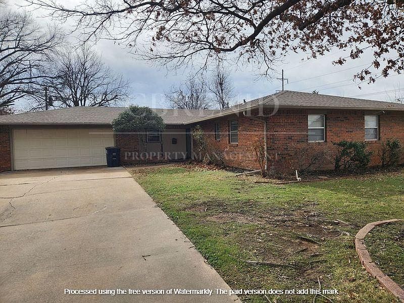 1st image of 2319 Kiowa Dr