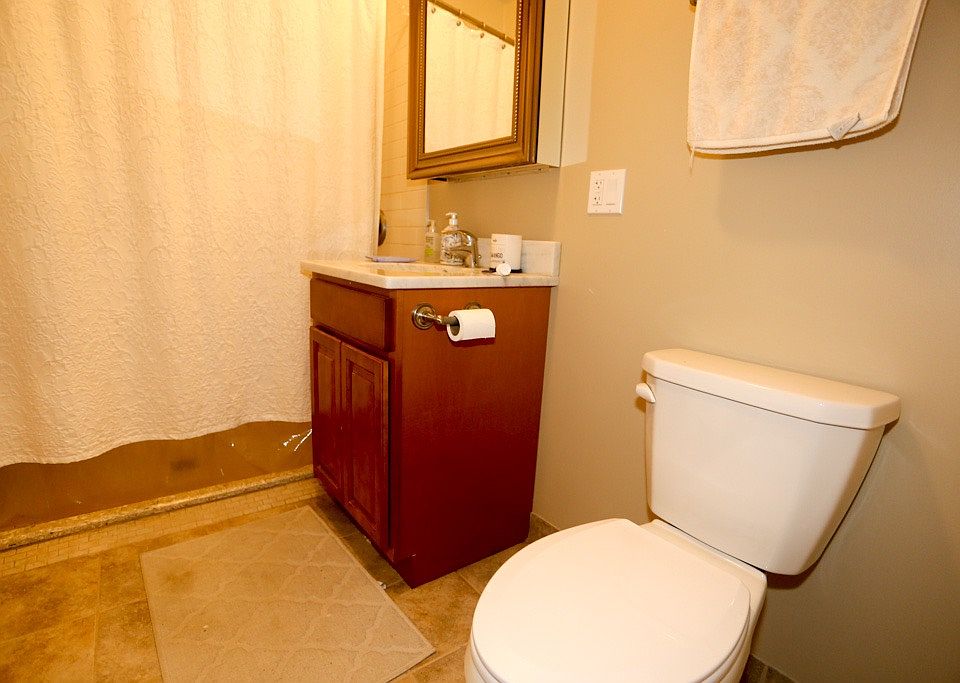 1st image of 3223 N Sheffield Ave #_1o
