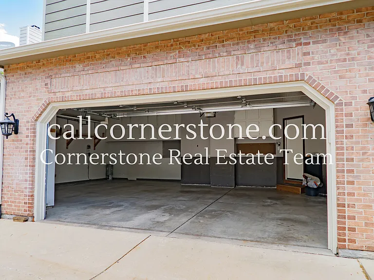 32 Jessana Hts — Photo 33