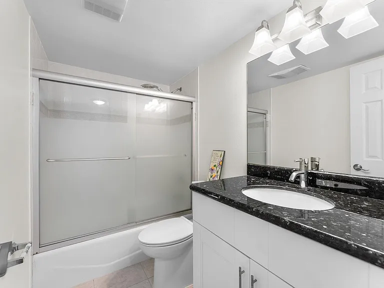 4240 Oaks Ter #103 — Photo 25