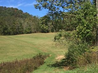 Delphia Ln, Mount hope, WV 25880