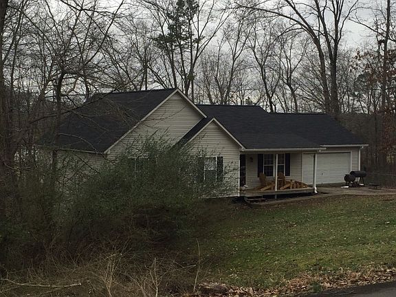 3rd image of 206 Jo Ann Dr SE