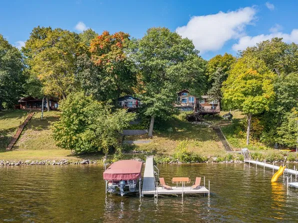 8678 Interlachen Rd, Lake Shore, MN 56468