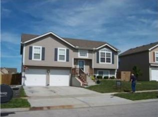 1434 Redwood Dr, Eudora, KS 66025