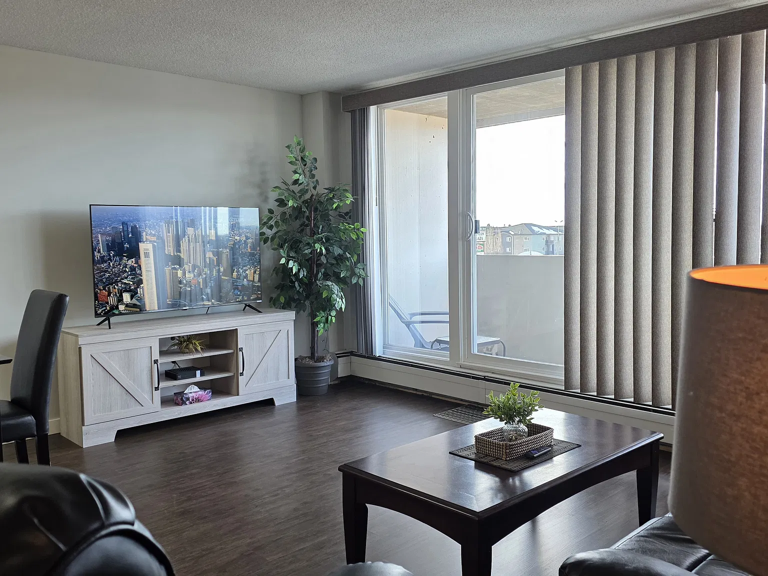 2 bed, 840 sqft, $2,595 — Photo 4