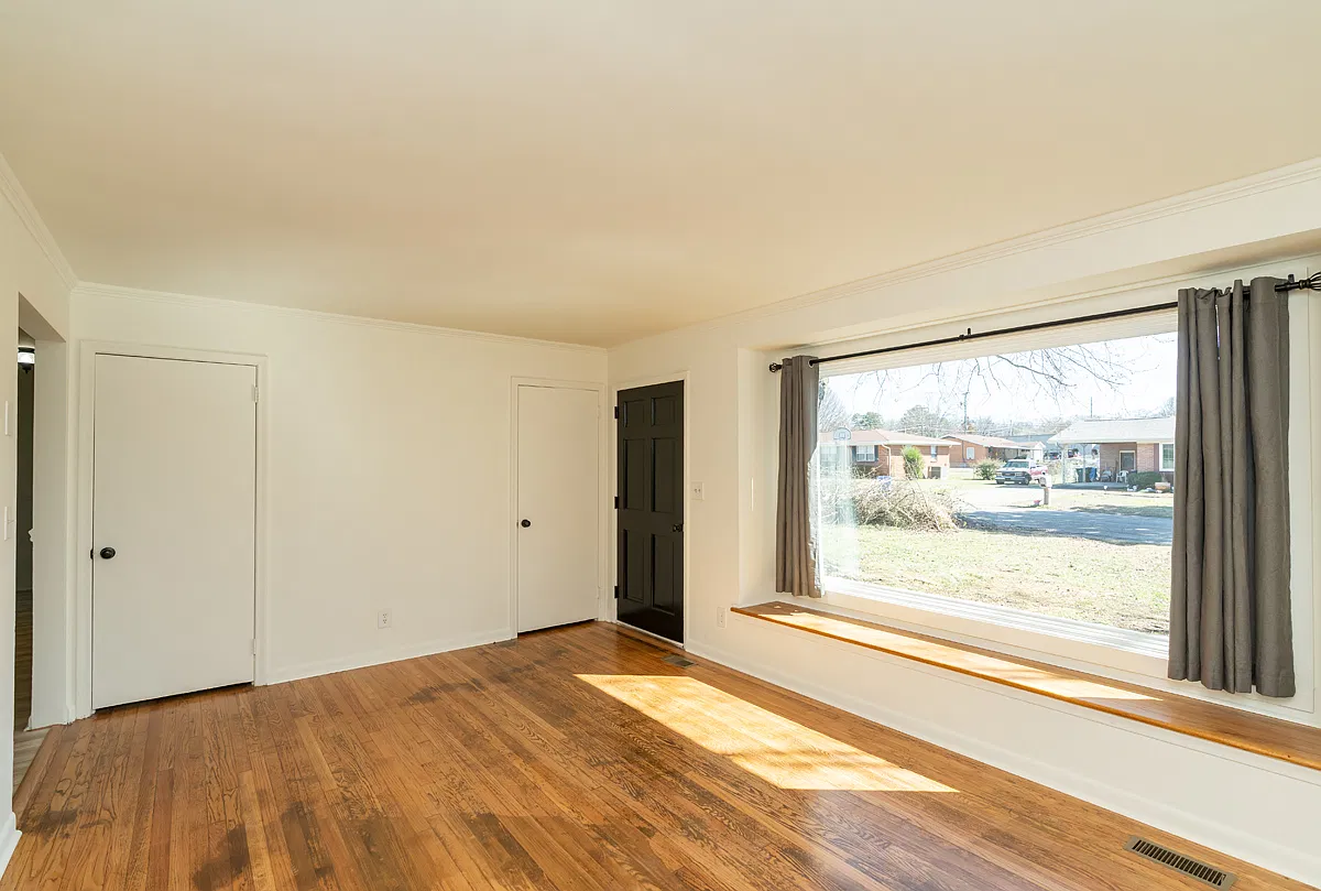 3 bed, 2.5 bath, 1666 sqft, $2,500 — Photo 4