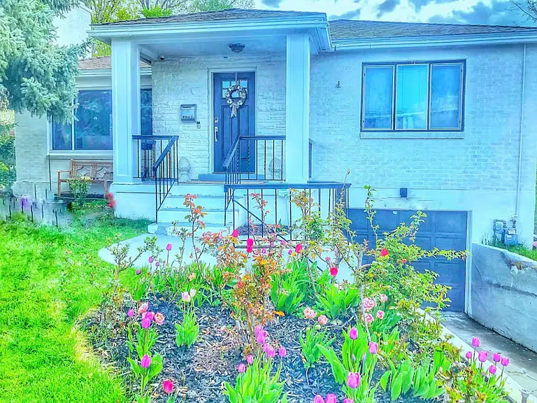 4135 S Carter Cir — Photo 2