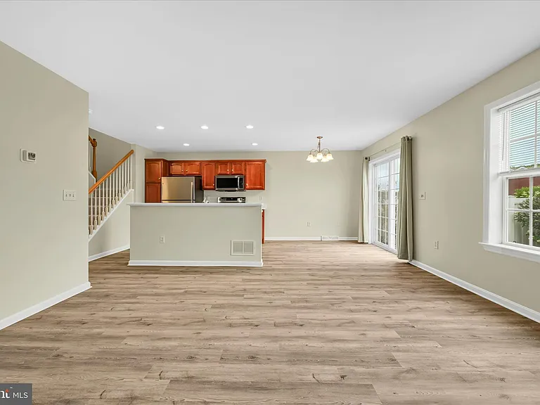 640 Courthouse Cir — Photo 7
