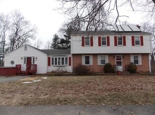 18 Cayuga Dr, Hudson, MA 01749