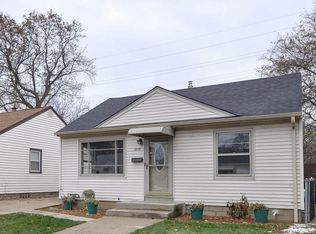 3319 S Ellen St, Milwaukee, WI 53207