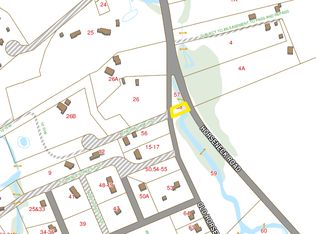 83 Horseneck Rd, Westport, MA 02790