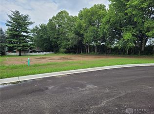 212 Charles Ct, Covington, OH