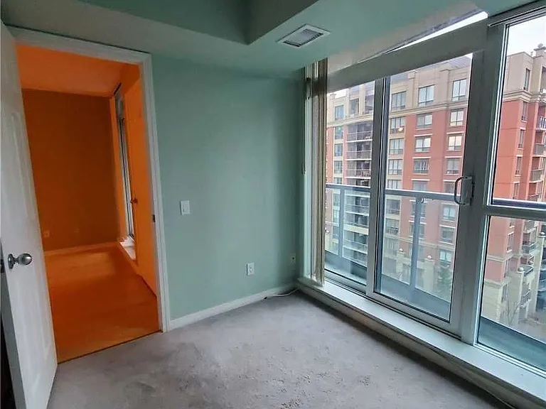 30 Harrison Garden Blvd #812 — Photo 13
