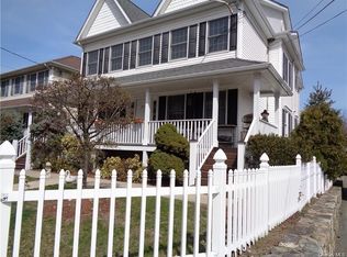 217 Ashford Ave #1, Dobbs Ferry, NY 10522