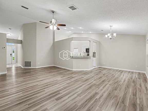 5th image of 10416 Hallmark Blvd