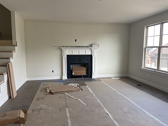 4th image of 5911 Covent Ln
