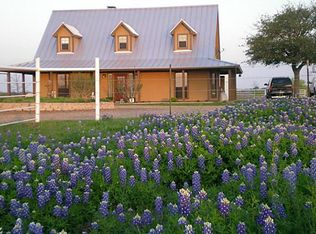 238 Walker Creek Rd, Ennis, TX 75119