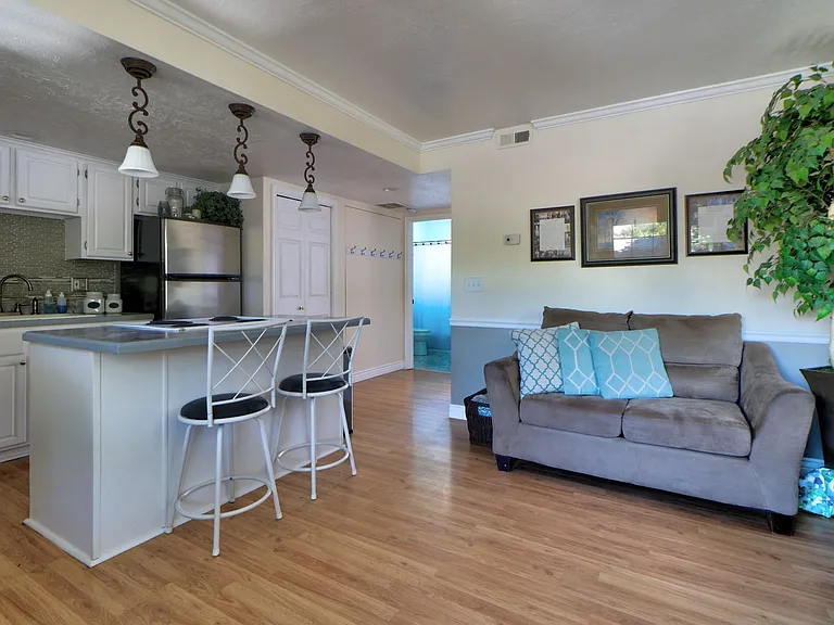 1108 S 950 E #223B — Photo 26